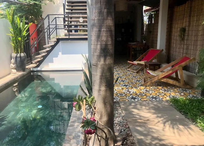 Luna House Container Flat, Private Swimming Pool *