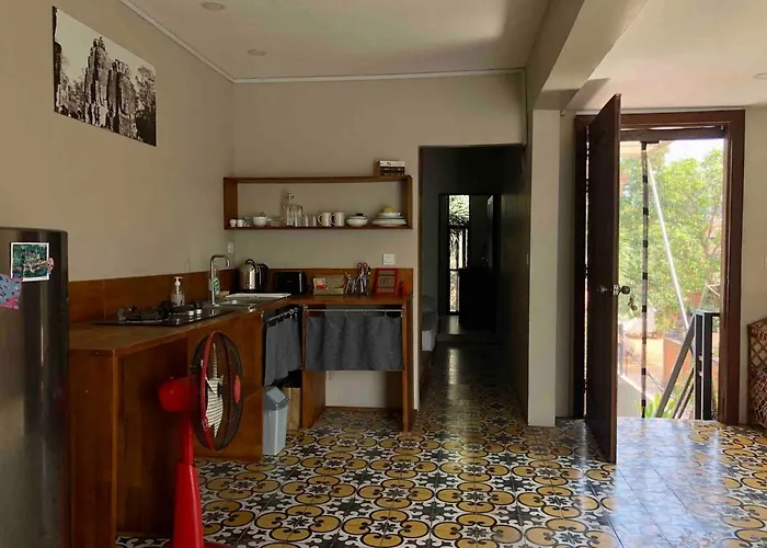Apartment Luna House Container Flat, Private Swimming Pool